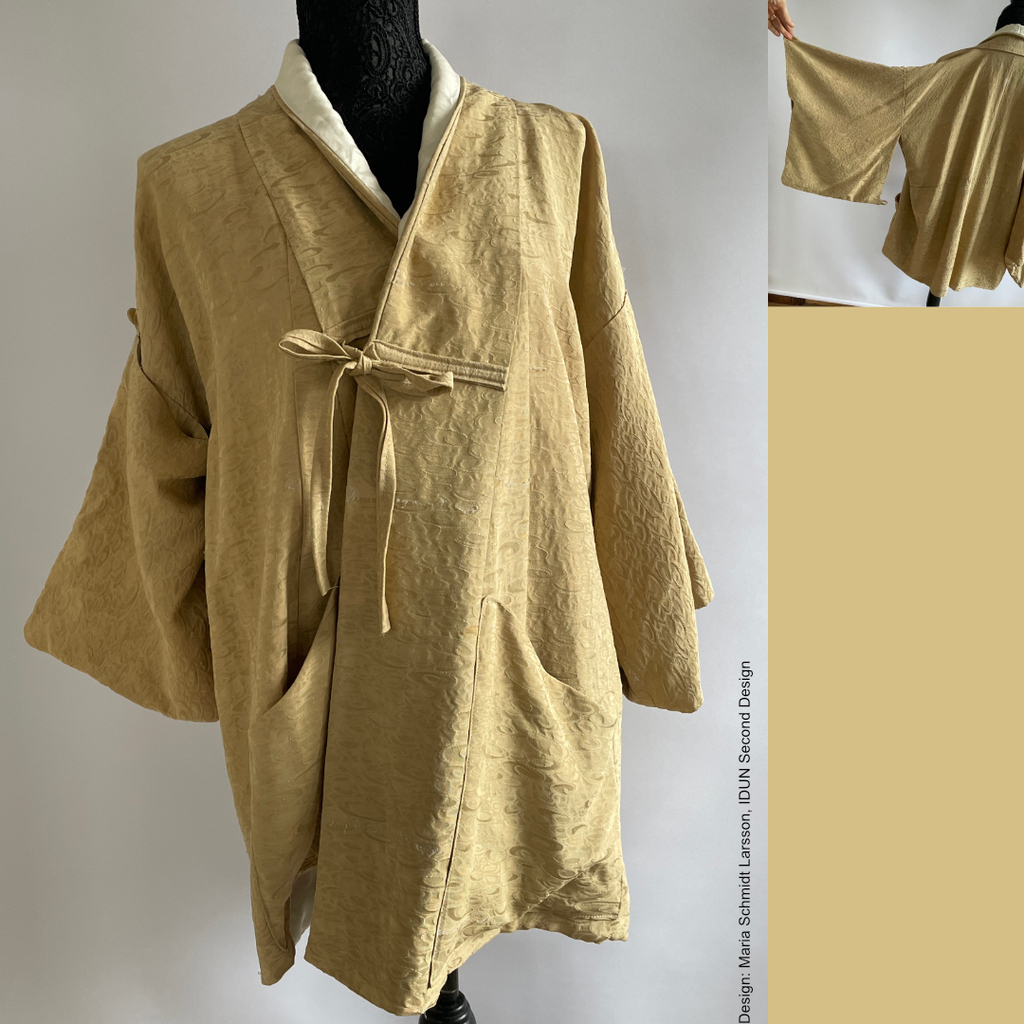 Vi håller "Öppen Atelje" på Sundsby Säteri, Tjörn foto på kimono avkortad m fickor